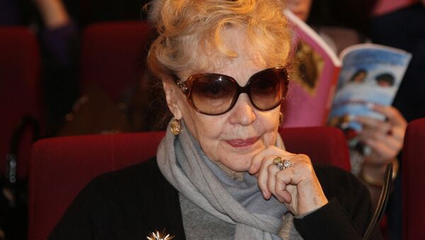 Актриса Ирина Скобцева на премьере фильма режиссера Сергея Соловьева Одноклассники - Sputnik Беларусь