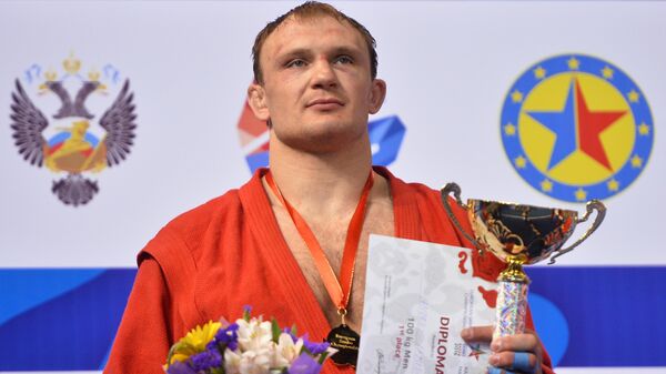 Легендарный тренер по самбо высказался о победе белоруса на турнире в Сочи - Sputnik Беларусь