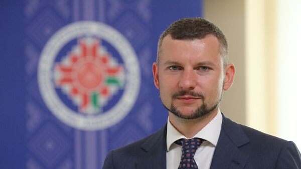 Начальник управления информации и цифровой дипломатии (пресс-секретарь) МИД Анатолий Глаз - Sputnik Беларусь