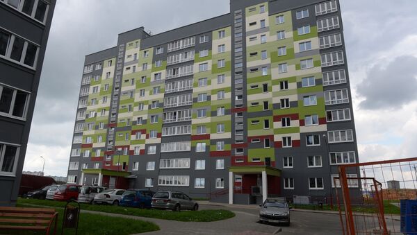 Дом на улице Лосика, из которого выпал мальчик - Sputnik Беларусь