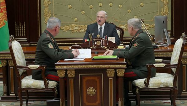 Встреча президента РБ Александра Лукашенко с Госсекретарем Совета Безопасности Станиславом Засем и Председателем ГПК Анатолием Лаппо - Sputnik Беларусь